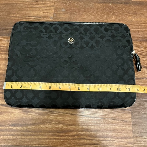 COACH Black Signature Logo C Padded Pockets Desk Top Zip Around Case - Picture 8 of 12
